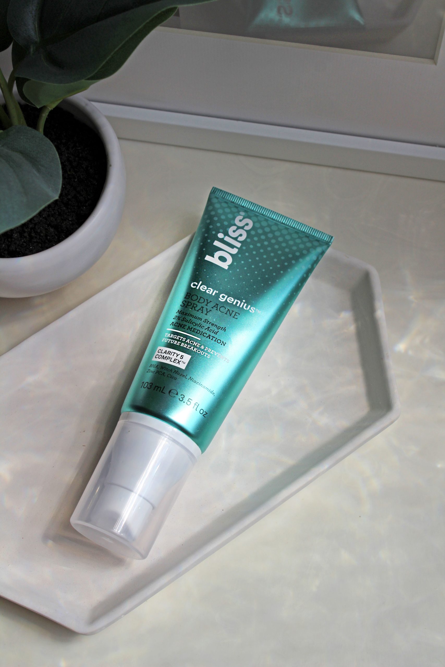 Bliss Clear Genius Body Acne Spray Review by Iliketotalkblog