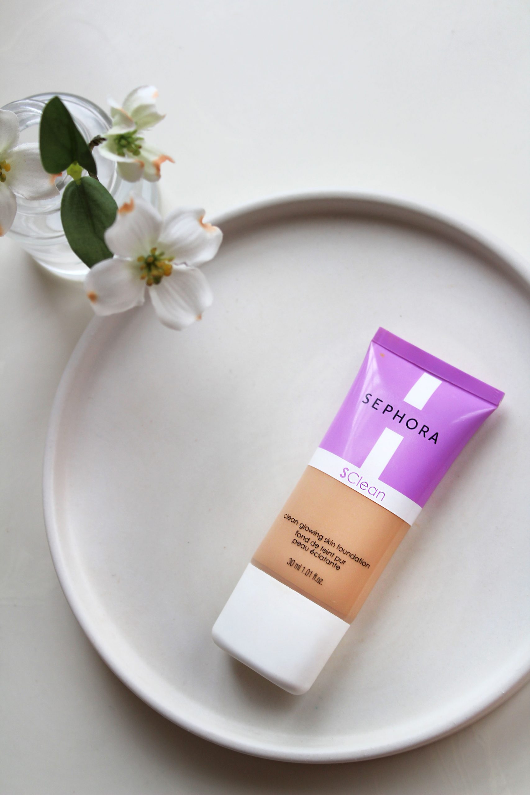 sephora clean glowing skin foundation review by iliketotalkblog